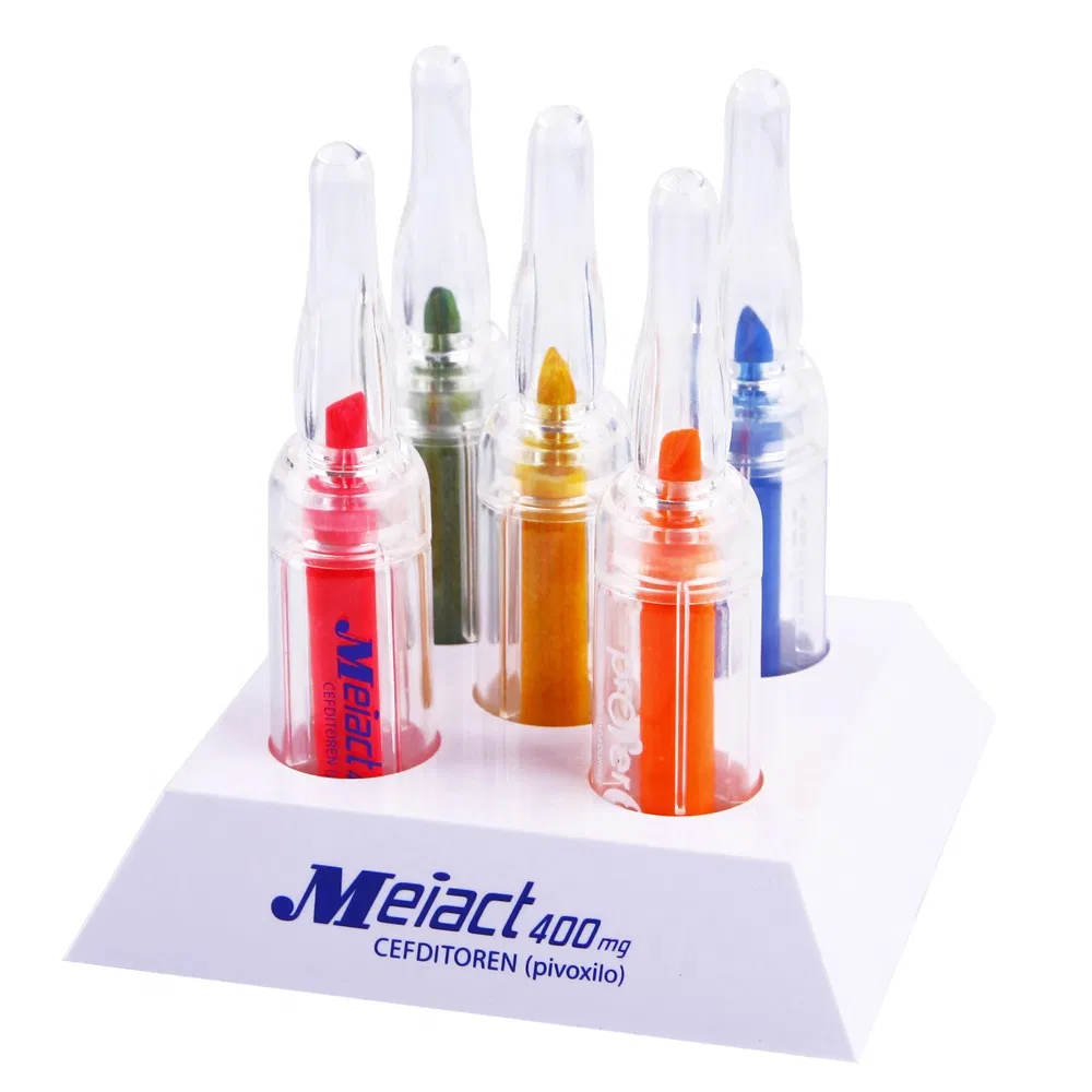 吊り下げプラスチックペンホルダー マルチ